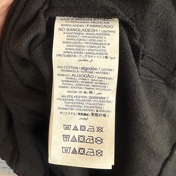 NWT! Women’s Colorado Rockies Baseball black crew neck sweatshirt Large - Picture 4 of 4